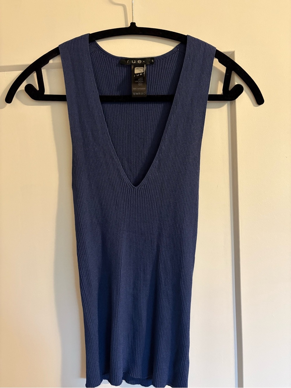 Rue21 Deep-V Navy Tank